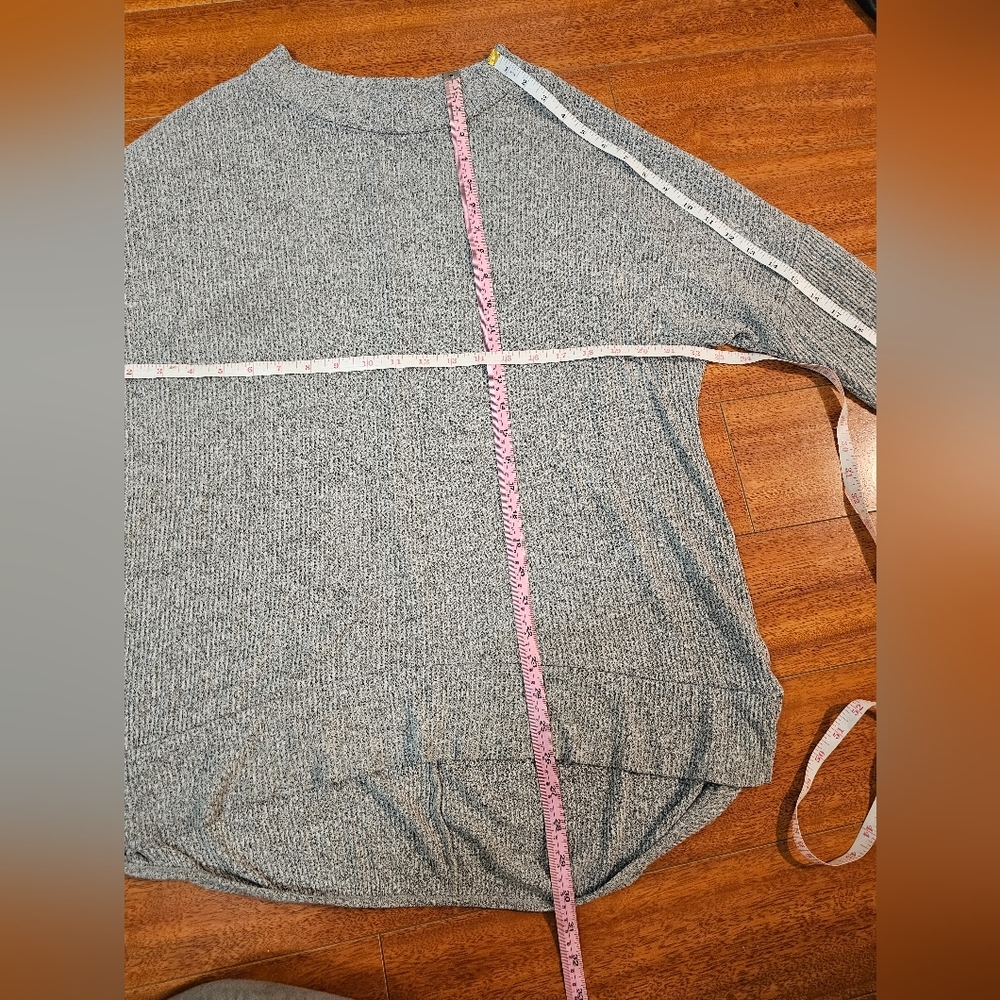 Chance Or Fate Oversized Mockneck Tunic Sweater Knit Gray Pullover Size Small - Picture 11 of 14